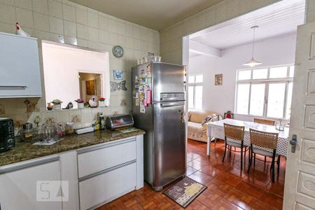 Casa à venda com 144m², 4 quartos e 2 vagasCozinha