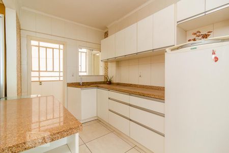 Apartamento à venda com 120m², 2 quartos e sem vagaCozinha