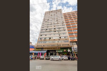 Apartamento à venda com 120m², 2 quartos e sem vagaFachada