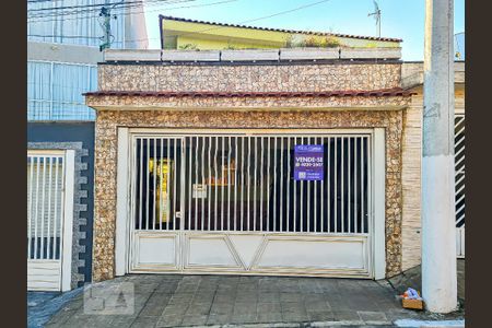 Fachada de casa à venda com 5 quartos, 180m² em Vila Isolina Mazzei, São Paulo