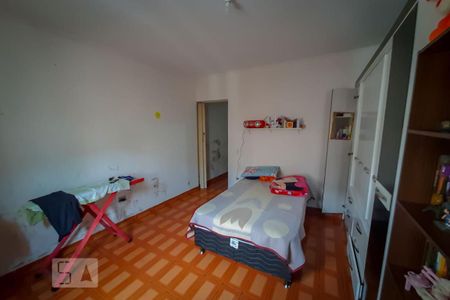 Casa à venda com 350m², 2 quartos e 1 vagaQuarto