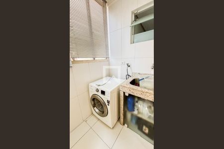 Apartamento para alugar com 72m², 3 quartos e 1 vagaÁrea de Serviço