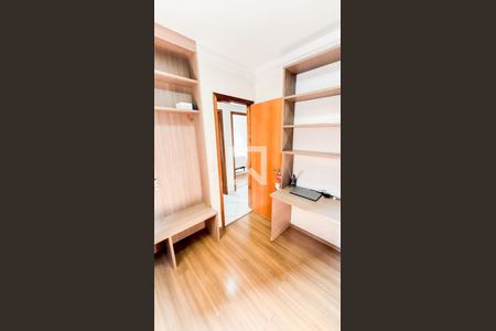 Apartamento para alugar com 72m², 3 quartos e 1 vagaQuarto 3