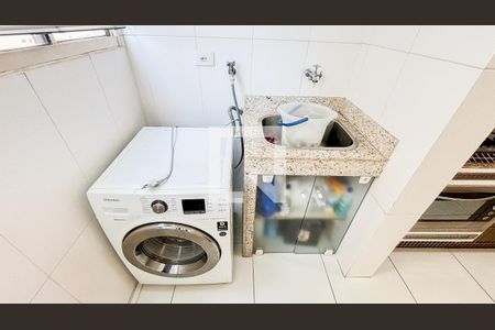 Apartamento para alugar com 72m², 3 quartos e 1 vagaÁrea de Serviço