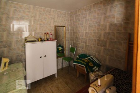 Casa à venda com 134m², 3 quartos e 2 vagasQuarto de serviço