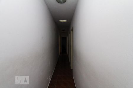 Casa à venda com 134m², 3 quartos e 2 vagasCorredor