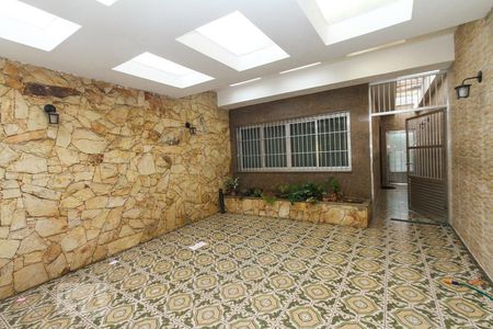 Casa à venda com 134m², 3 quartos e 2 vagasGaragem