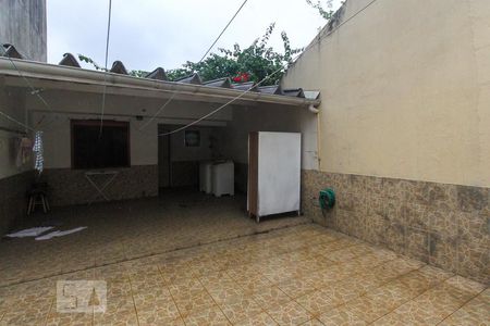 Casa à venda com 134m², 3 quartos e 2 vagasCorredor