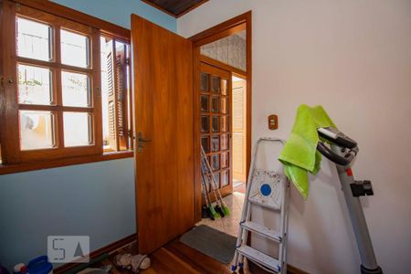 Casa para alugar com 276m², 4 quartos e 5 vagas Casa para alugar com 276m², 4 quartos e 5 vagasQuarto de Serviço