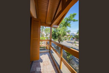 Casa para alugar com 276m², 4 quartos e 5 vagas Casa para alugar com 276m², 4 quartos e 5 vagasVaranda do Quarto 1