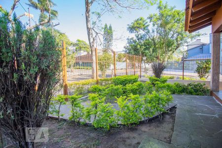 Casa para alugar com 276m², 4 quartos e 5 vagas Casa para alugar com 276m², 4 quartos e 5 vagasFachada da Casa