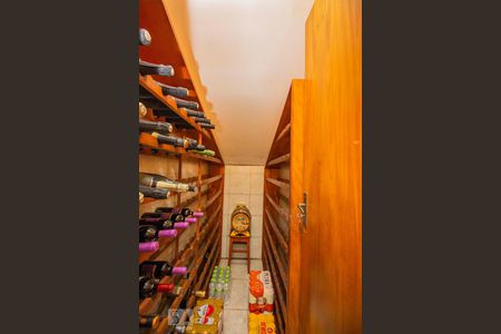 Sala 2 de casa para alugar com 4 quartos, 276m² em Jardim Itu, Porto Alegre