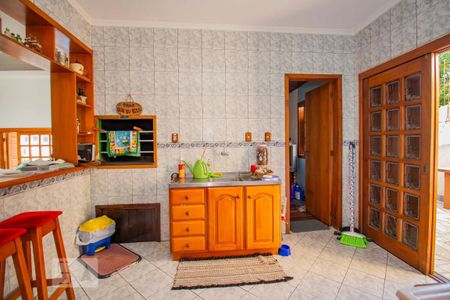 Casa para alugar com 276m², 4 quartos e 5 vagas Casa para alugar com 276m², 4 quartos e 5 vagasLavanderia com Churrasqueira