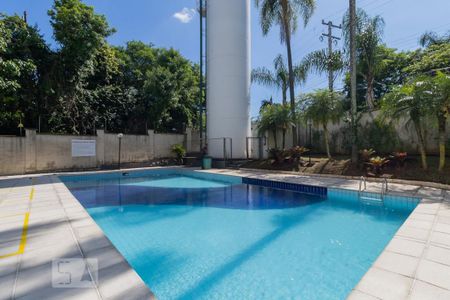 Apartamento para alugar com 44m², 2 quartos e 1 vaga Apartamento para alugar com 44m², 2 quartos e 1 vagaÁrea comum - Piscina