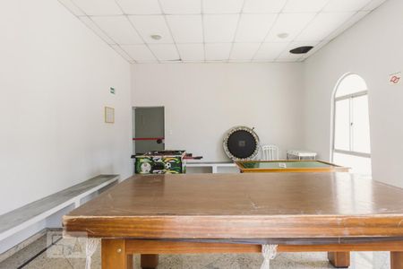 Apartamento para alugar com 50m², 1 quarto e 1 vaga Apartamento para alugar com 50m², 1 quarto e 1 vagaSalão de Jogos