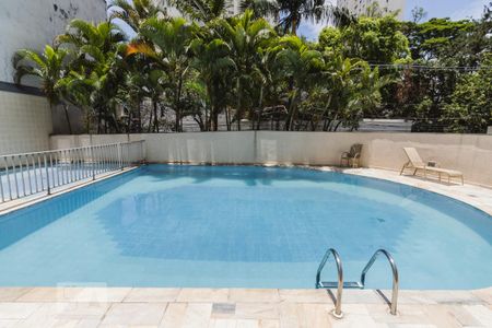 Apartamento para alugar com 50m², 1 quarto e 1 vaga Apartamento para alugar com 50m², 1 quarto e 1 vagaPiscina
