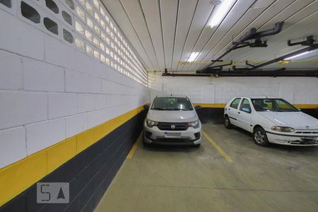 Casa de condomínio à venda com 62m², 2 quartos e 1 vagaGaragem 