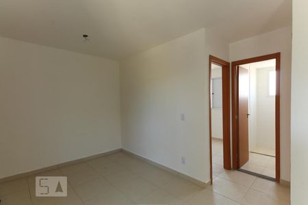 Sala de apartamento para alugar com 2 quartos, 36m² em Vila Nova, Porto Alegre