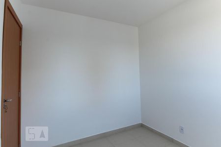 Quarto 1 de apartamento para alugar com 2 quartos, 36m² em Vila Nova, Porto Alegre