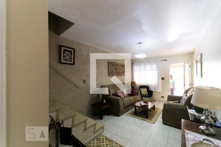 Casa para alugar com 2 quartos, 100m² em Jardim Aeroporto, São Paulo