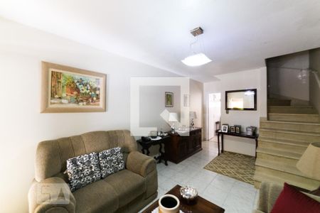 Casa para alugar com 2 quartos, 100m² em Jardim Aeroporto, São Paulo