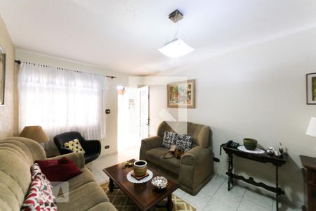 Casa para alugar com 2 quartos, 100m² em Jardim Aeroporto, São Paulo