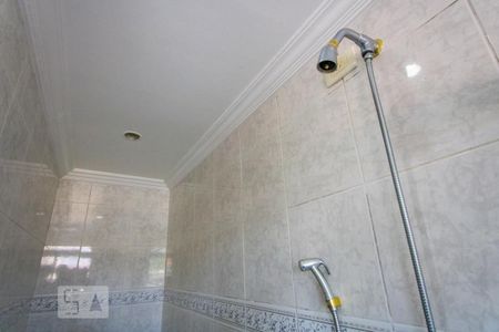 Apartamento à venda com 135m², 4 quartos e 2 vagasBanheiro do quarto 1