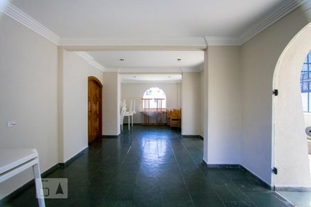 Apartamento à venda com 135m², 4 quartos e 2 vagasÁrea comum - Salão de festas