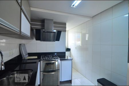 Apartamento à venda com 156m², 3 quartos e 2 vagasCozinha