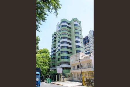 Apartamento à venda com 156m², 3 quartos e 2 vagas Apartamento à venda com 156m², 3 quartos e 2 vagasFachada