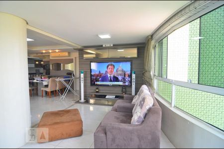 Sala de apartamento à venda com 3 quartos, 156m² em Centro, Canoas