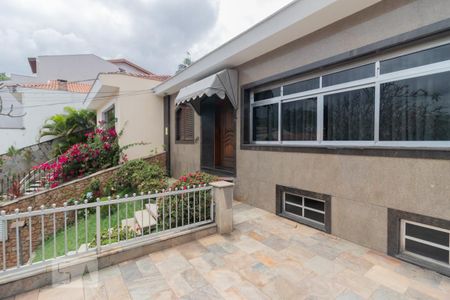 Casa à venda com 300m², 3 quartos e 2 vagasFachada