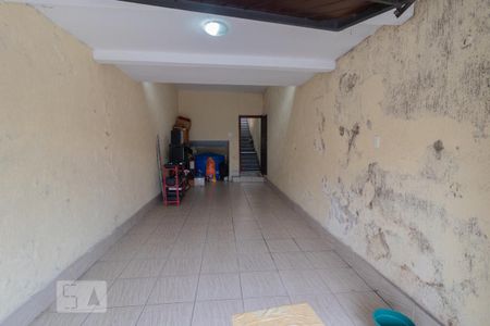 Casa à venda com 300m², 3 quartos e 2 vagasGaragem