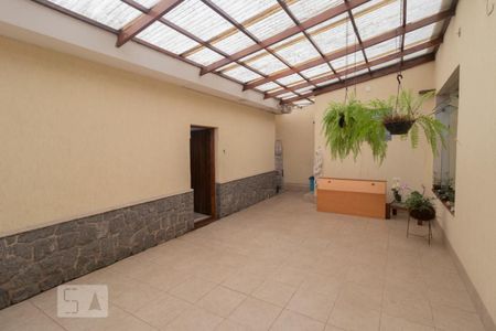 Casa à venda com 300m², 3 quartos e 2 vagasÁrea
