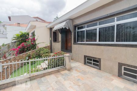 Casa à venda com 300m², 3 quartos e 2 vagasFachada