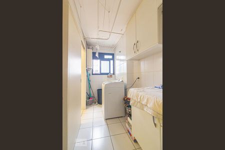 Área de Serviço de apartamento para alugar com 2 quartos, 128m² em Água Verde, Curitiba