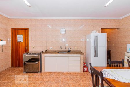 Casa à venda com 240m², 3 quartos e 2 vagasCozinha