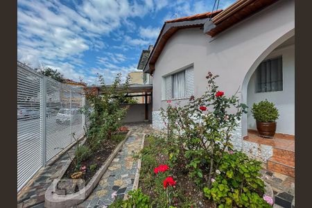 Casa à venda com 240m², 3 quartos e 2 vagasÁrea Externa