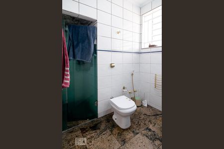 Banheiro Social de casa à venda com 5 quartos, 160m² em Jardim Prudência, São Paulo