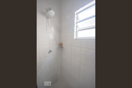 Banheiro de casa à venda com 2 quartos, 160m² em Vila Gustavo, São Paulo