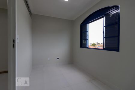 Quarto 1 de apartamento para alugar com 2 quartos, 45m² em Guará I, Brasília