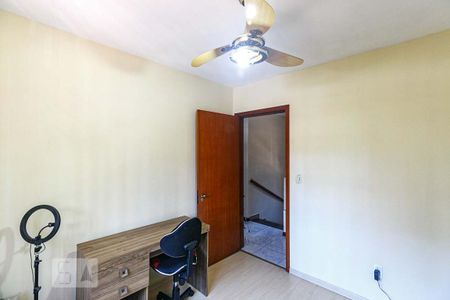 Casa à venda com 100m², 3 quartos e 1 vaga Casa à venda com 100m², 3 quartos e 1 vagaQuarto 1