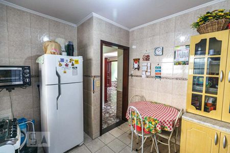 Casa à venda com 100m², 3 quartos e 1 vaga Casa à venda com 100m², 3 quartos e 1 vagaCozinha