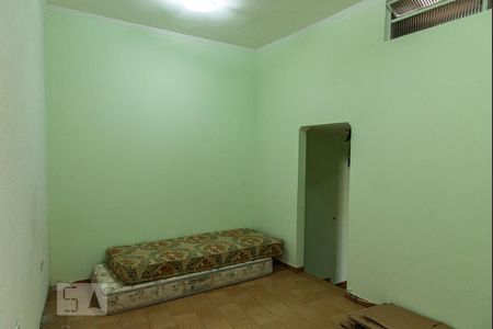 Casa à venda com 170m², 3 quartos e 2 vagas Casa à venda com 170m², 3 quartos e 2 vagasEdícula/sala