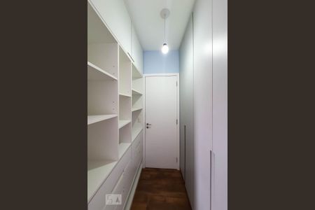 Apartamento à venda com 96m², 3 quartos e 2 vagasQuarto