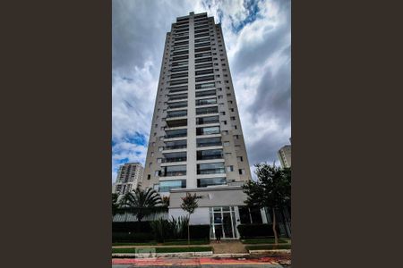 Apartamento à venda com 96m², 3 quartos e 2 vagasFachada