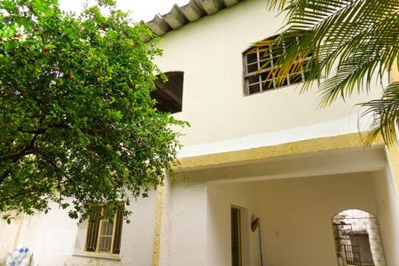 Casa para alugar com 200m², 4 quartos e 1 vagaFachada