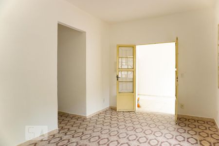 Sala 1 de casa para alugar com 4 quartos, 200m² em Campo Grande, Rio de Janeiro