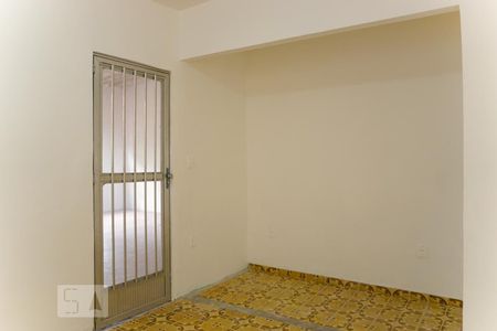 Sala 2 de casa para alugar com 4 quartos, 200m² em Campo Grande, Rio de Janeiro