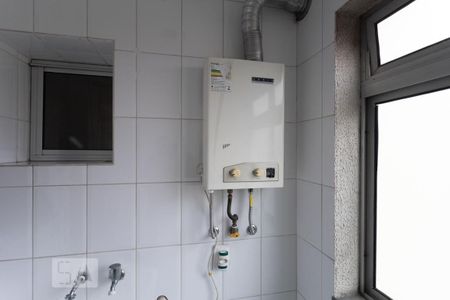 Apartamento à venda com 61m², 3 quartos e 1 vaga Apartamento à venda com 61m², 3 quartos e 1 vagaAquecedor